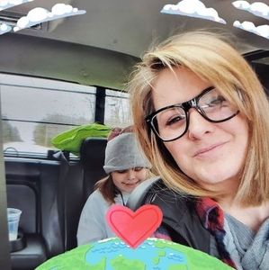 Meet your Posher, Alyson